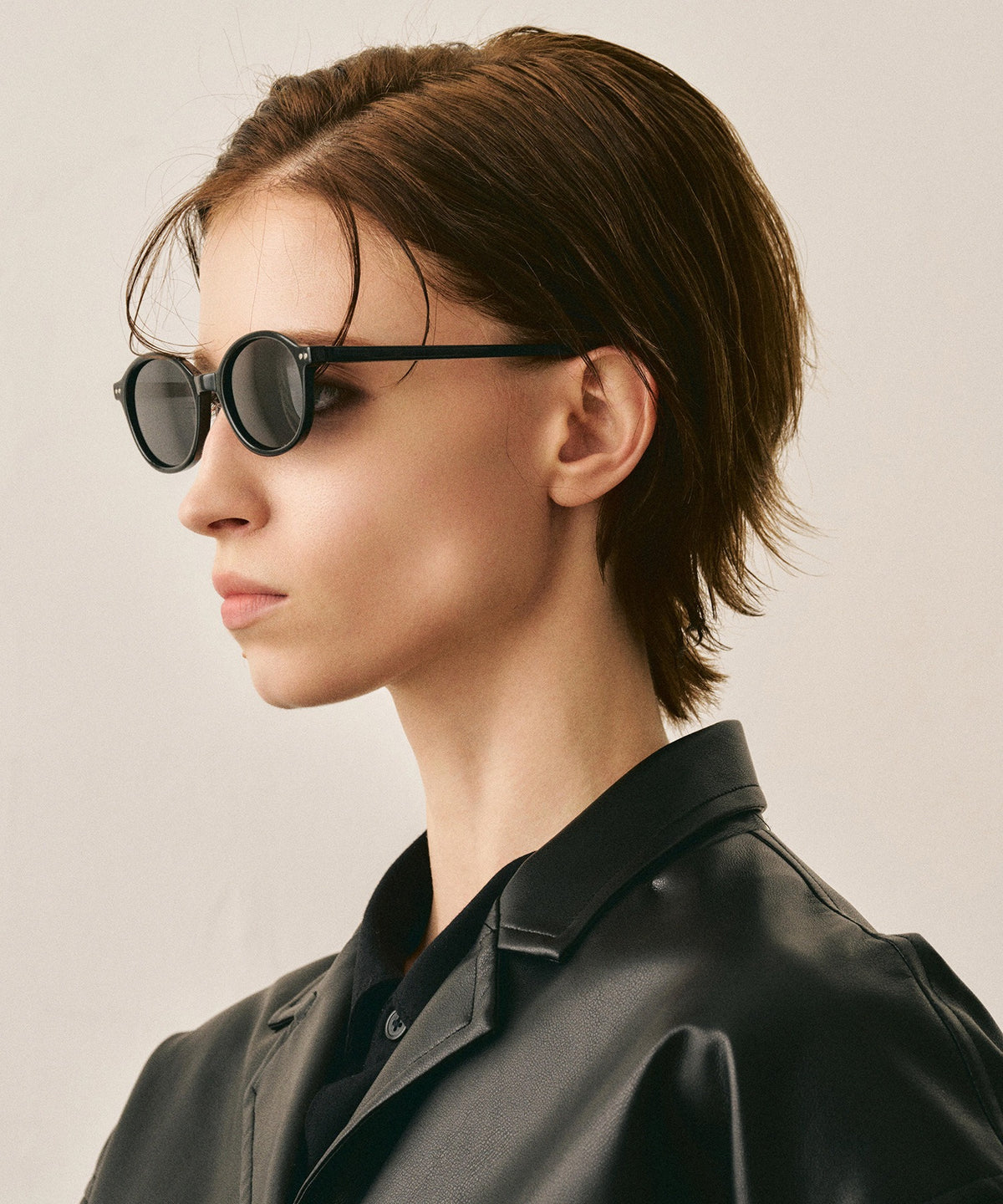 deux cent trente-six236(black)