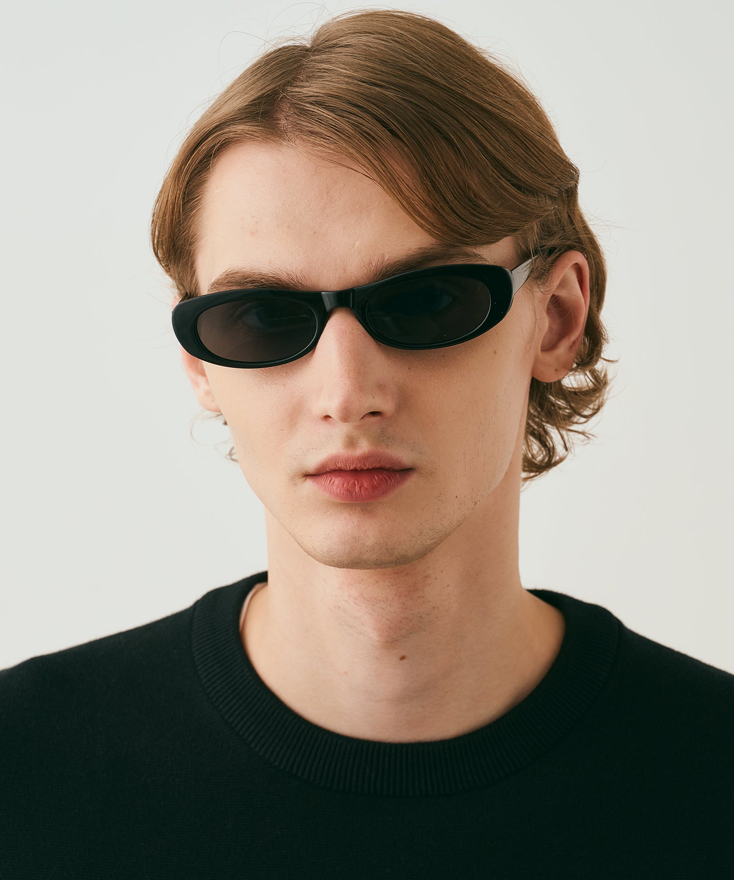 quarante-six46(black)