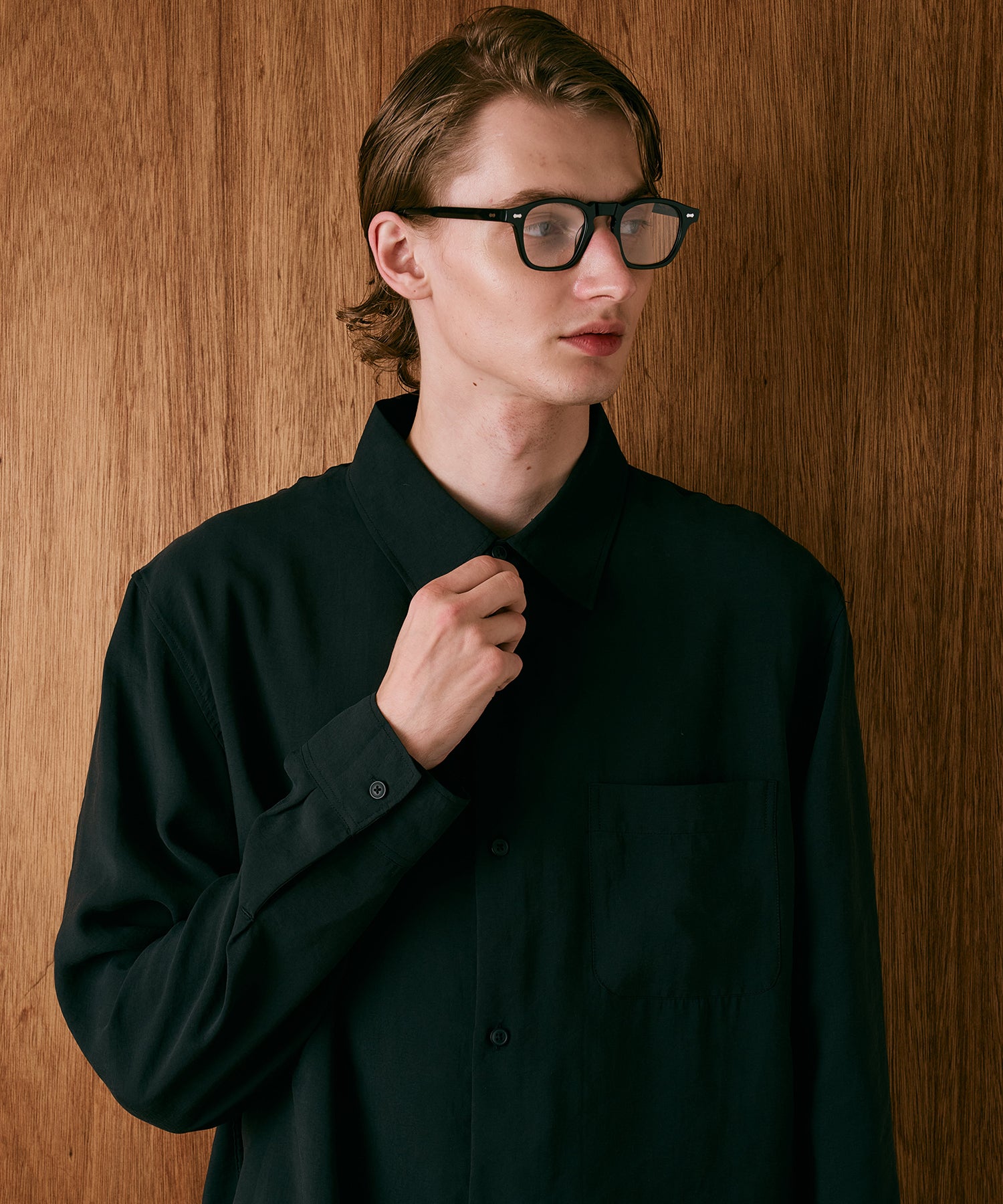 quarante-quatre44(black)