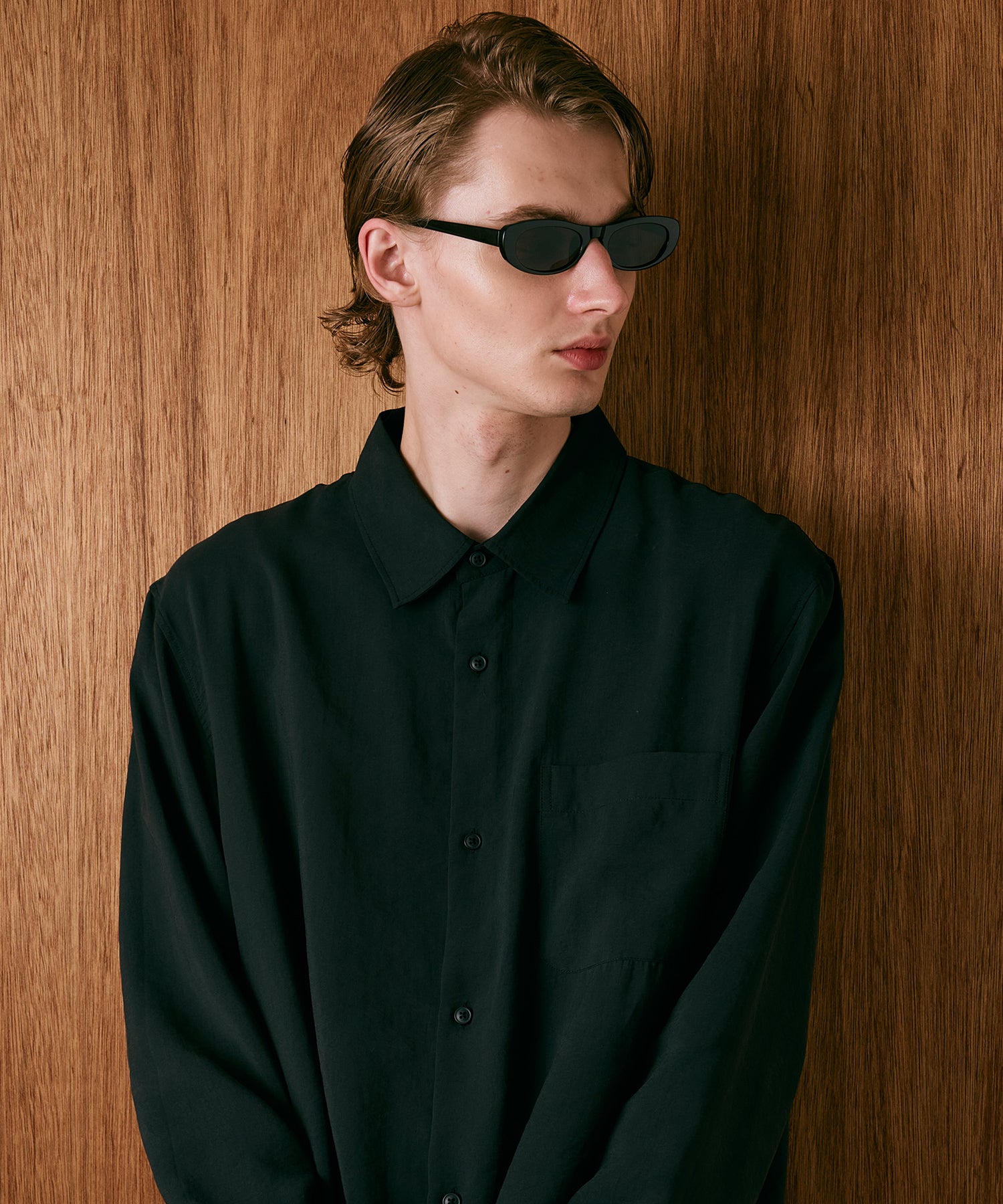 quarante-six46(black)