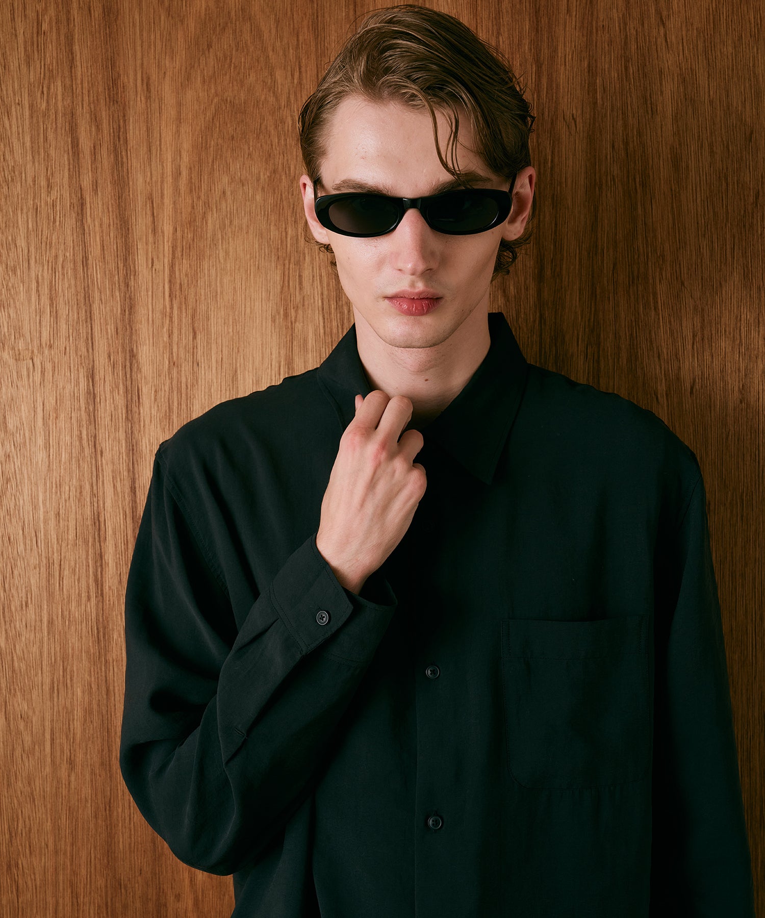 quarante-six46(black)