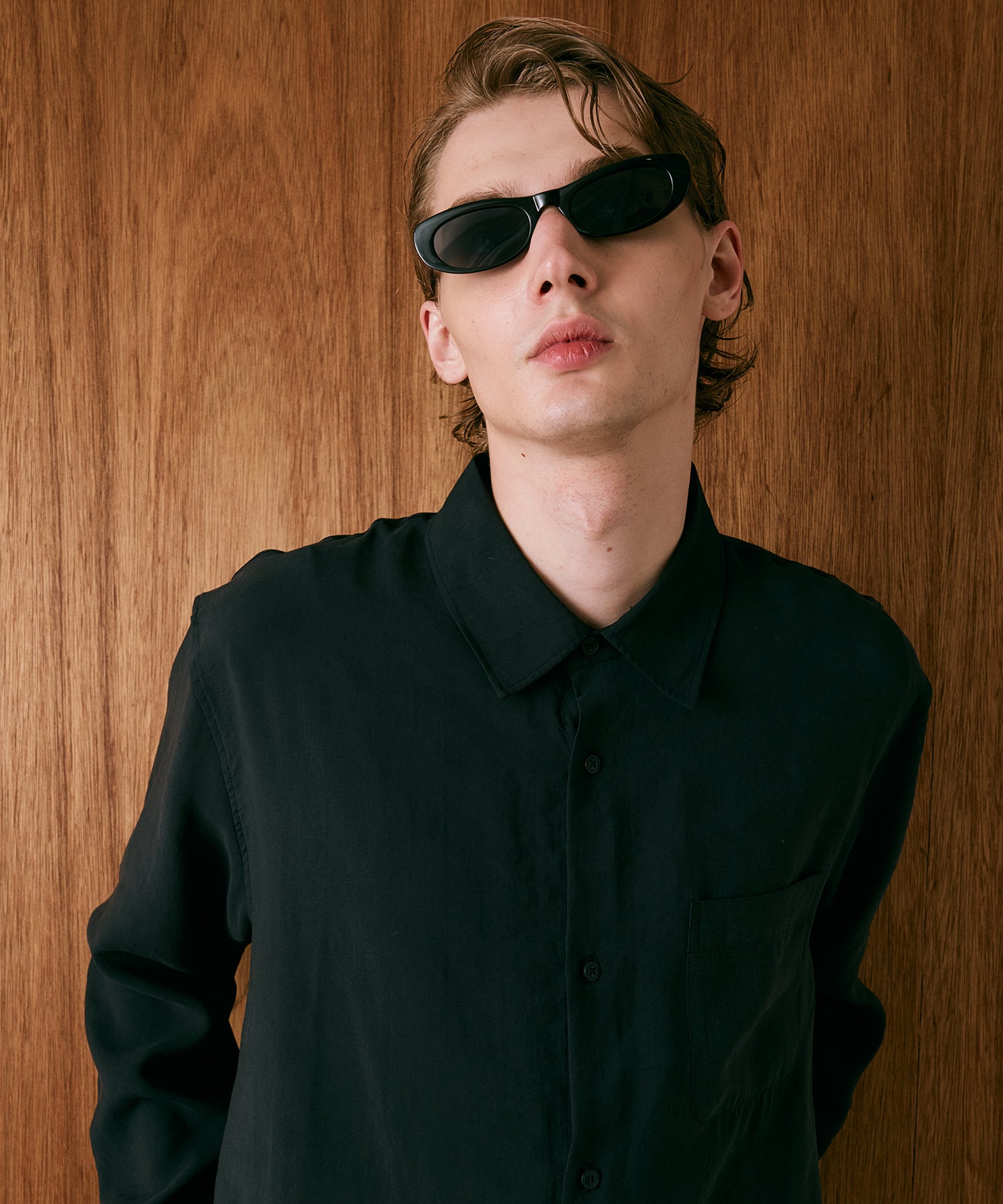 quarante-six46(black)