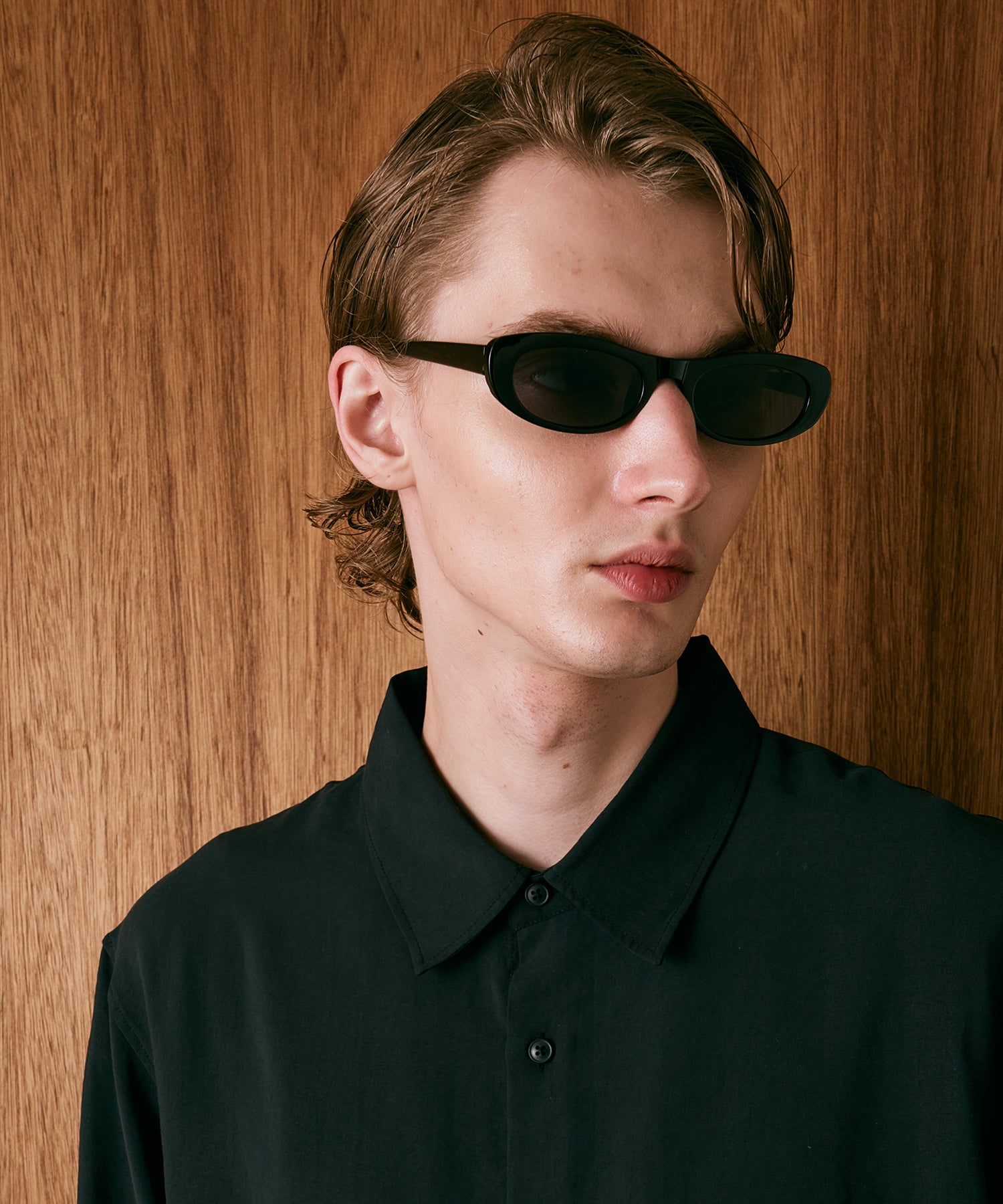 quarante-six46(black)