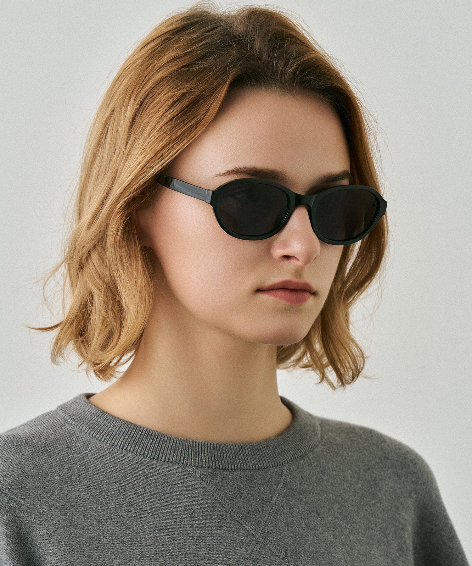 cent trente-quatr134(black)