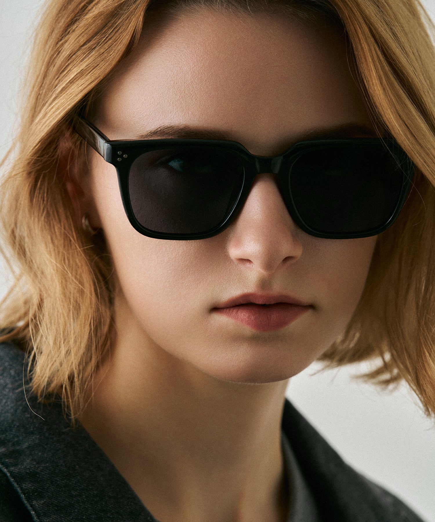 cent trente-neuf139(black)