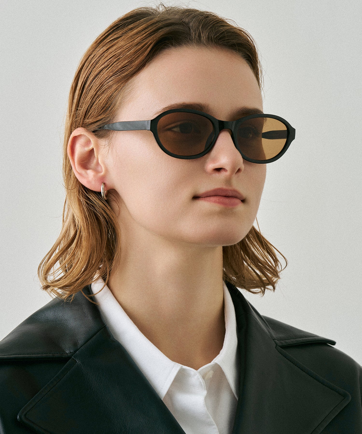 cent trente-quatr134(black x brown)