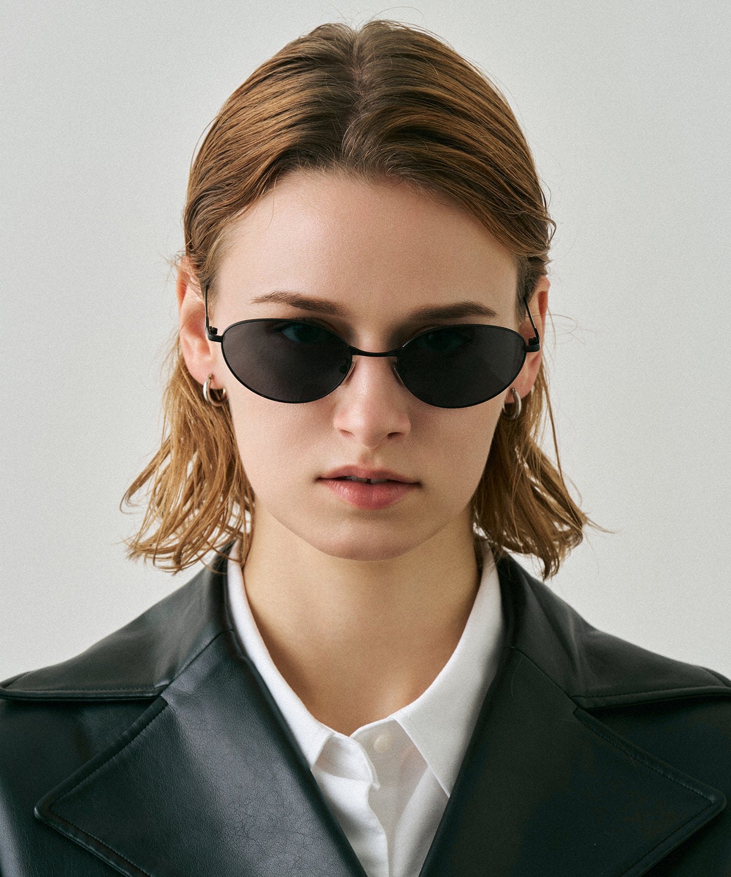 cent quarante-quatre144(black)