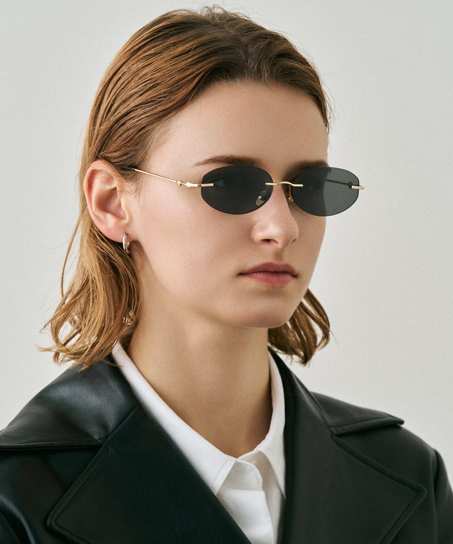 cent cinquante-trois153(black)