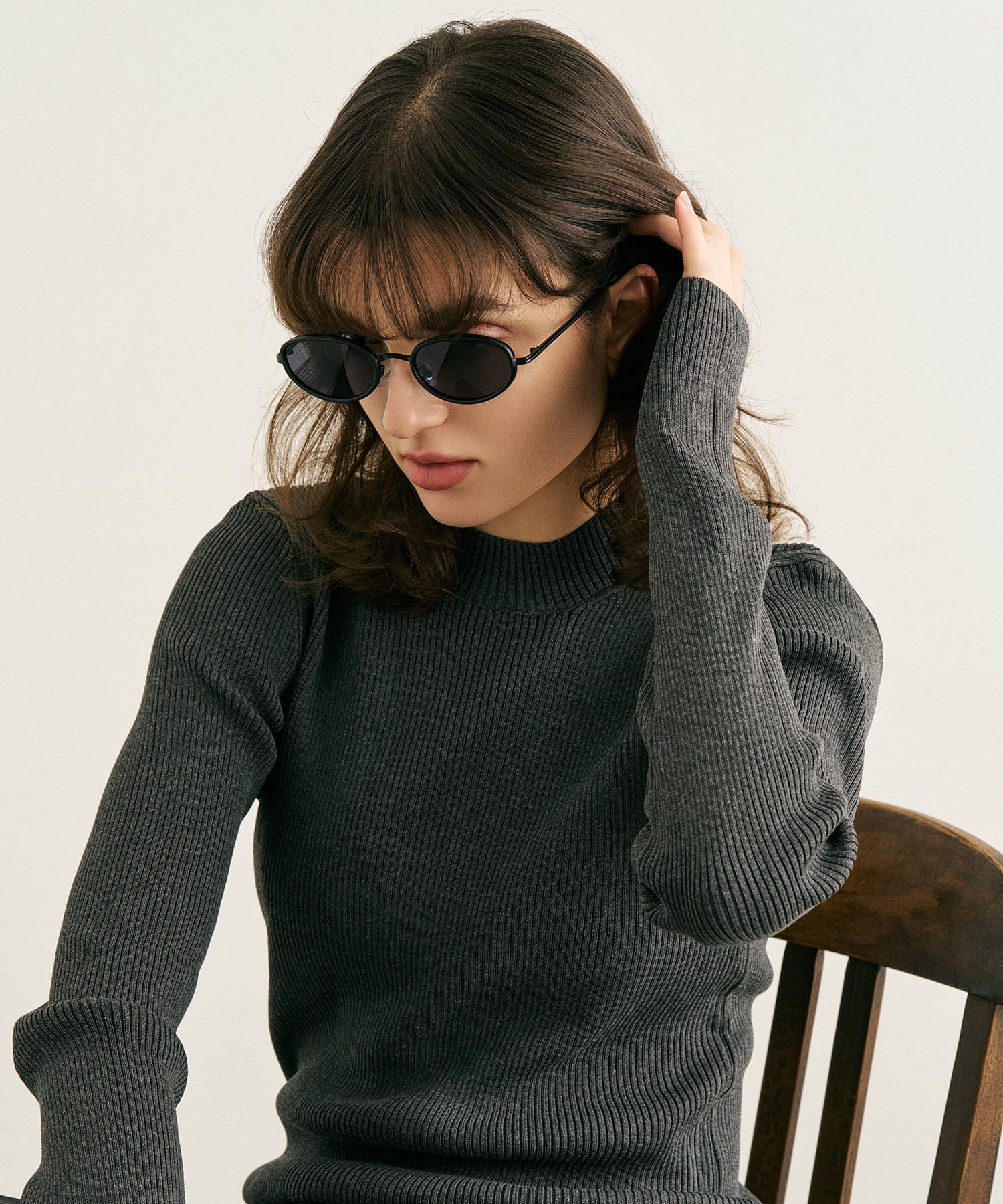 cent cinquante-huit158(black)