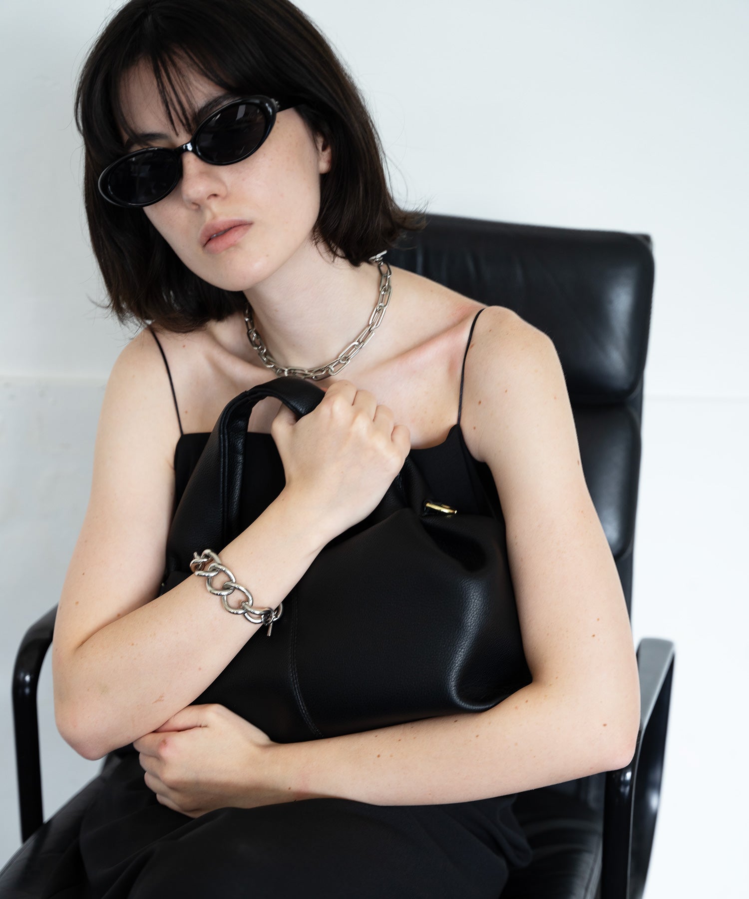 Huit08(black)