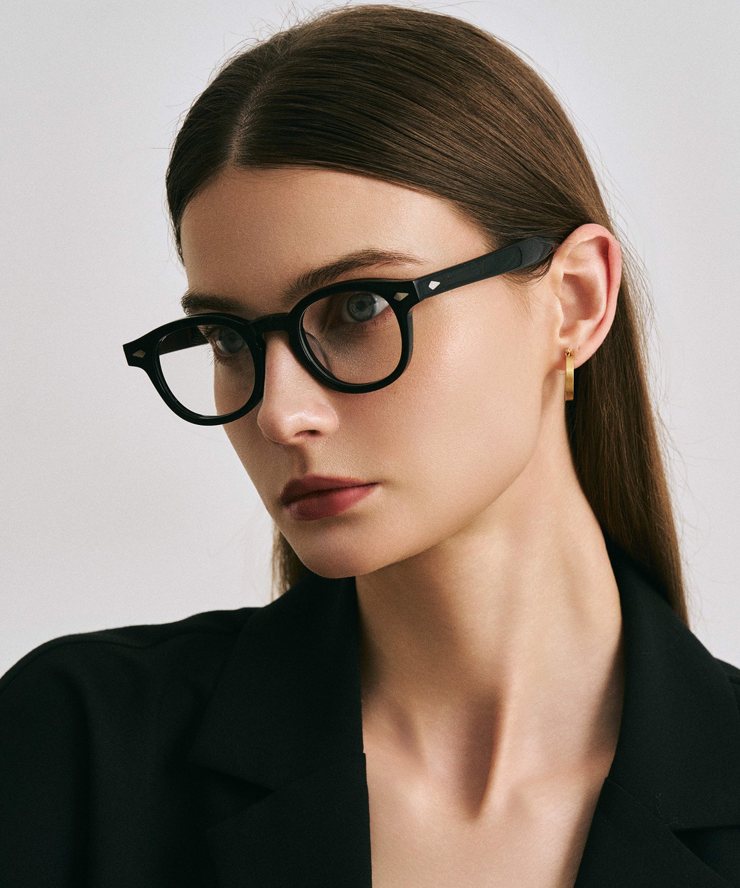 cent vingt-quatre124(black)