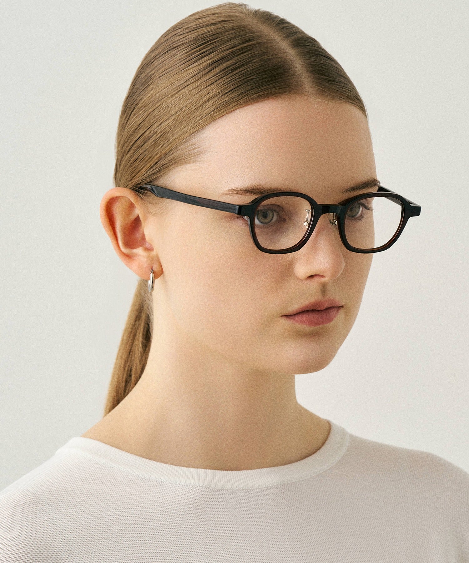 cent quatre-vingt-six186(brown)