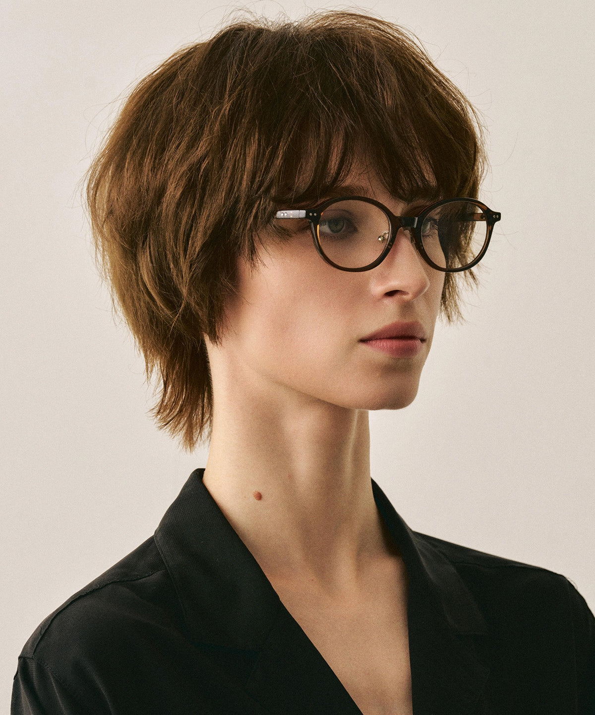 deux cent quinze215(brown)