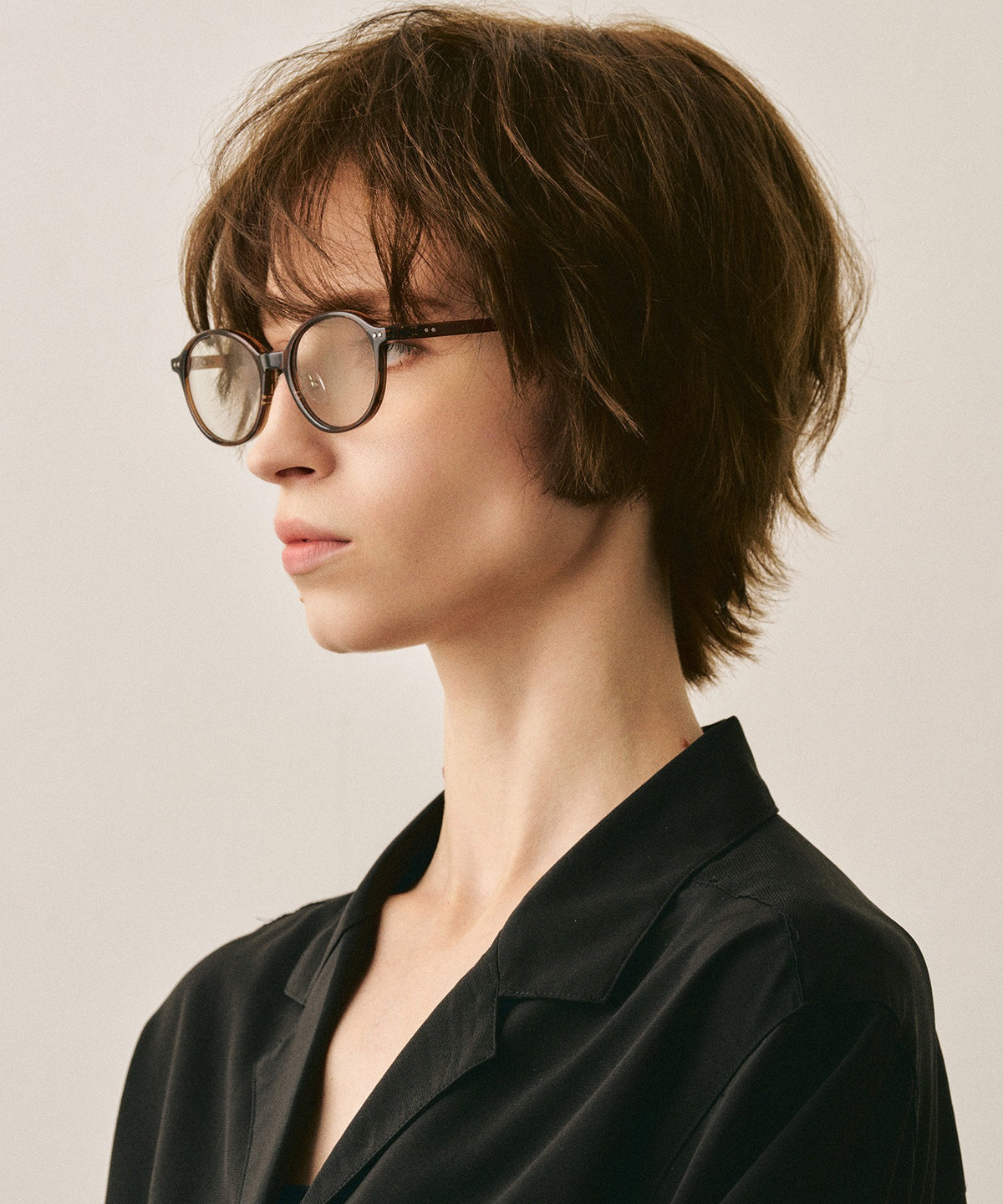 deux cent quinze215(brown)