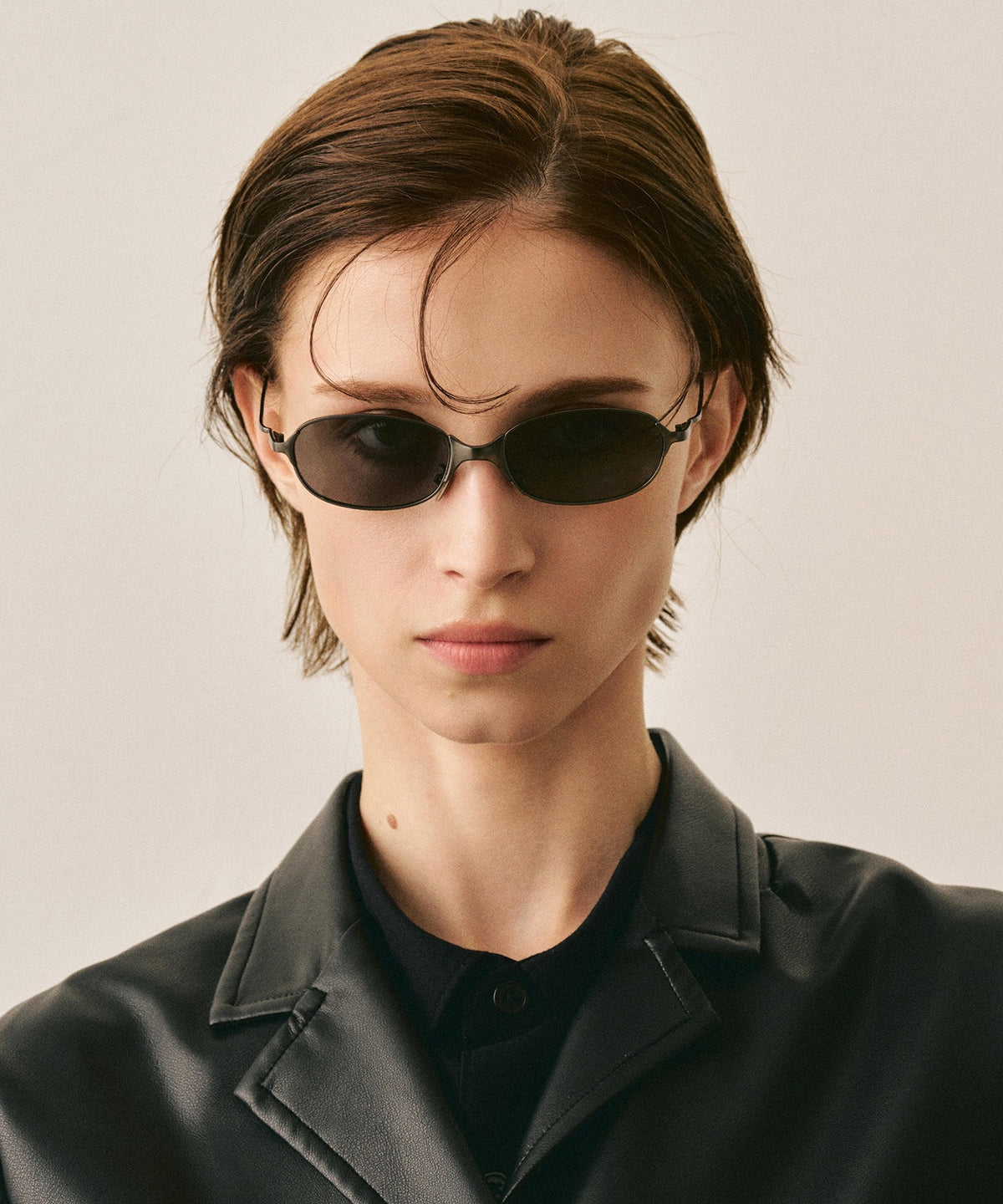 deux cent vingt-neuf229(black)
