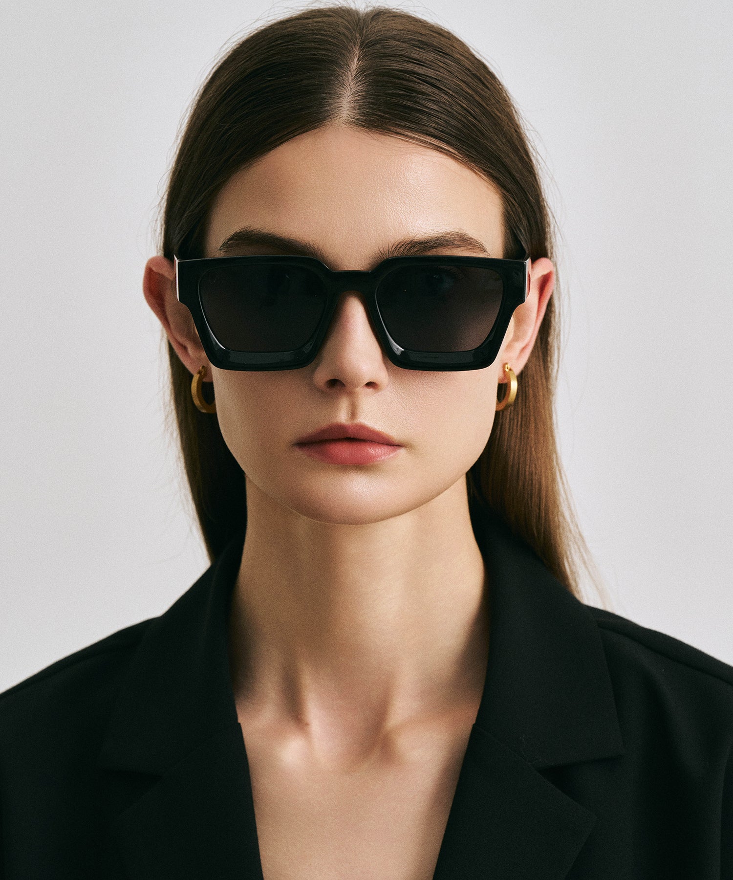 cent vingt-deux122(black）