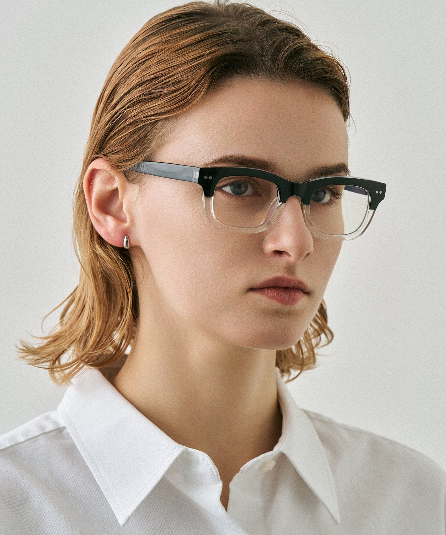 cent trente-six136(clear x black)