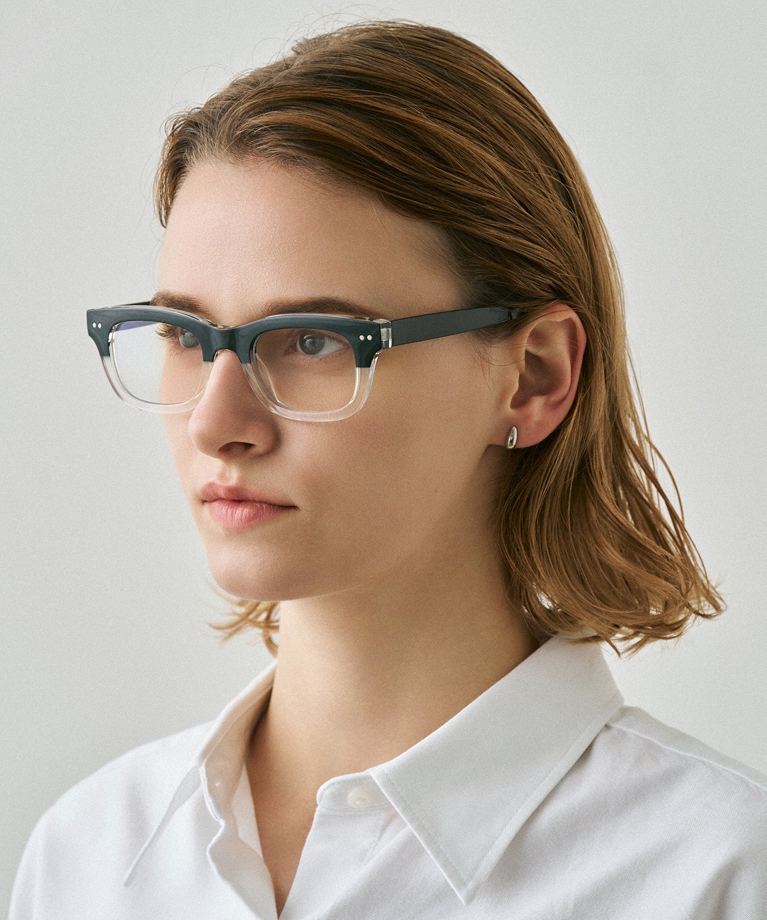 cent trente-six136(clear x black)