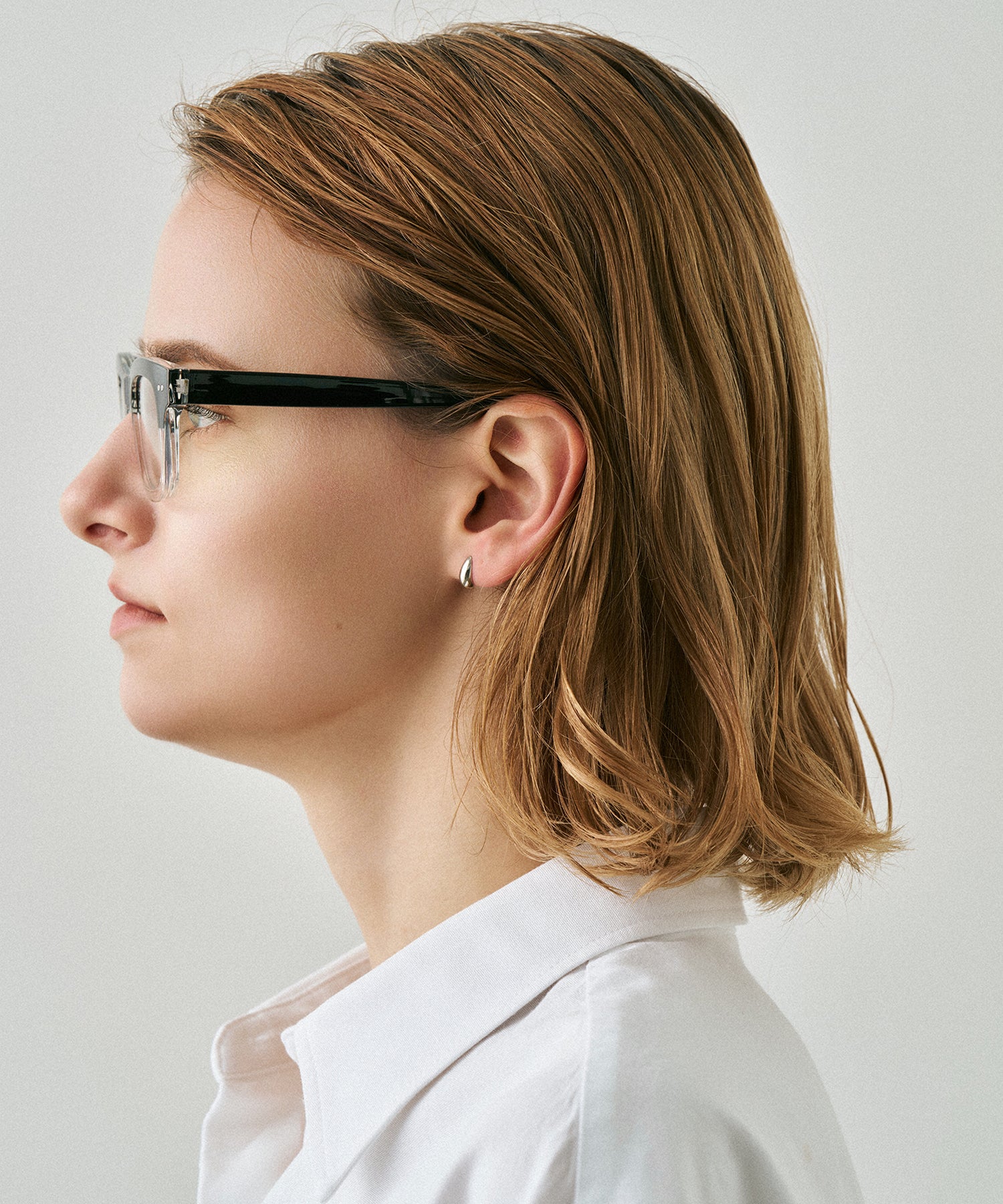 cent trente-six136(clear x black)