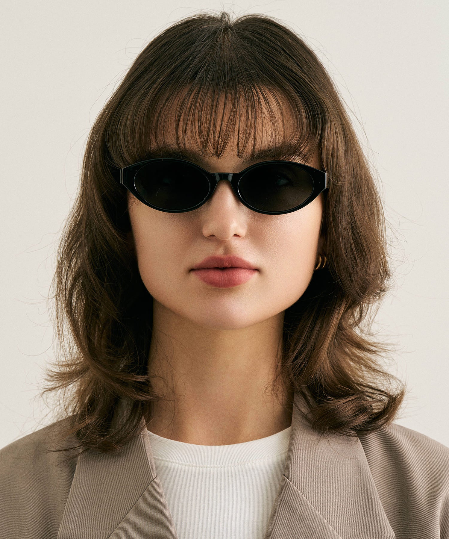 cent soixante-seize176(black)