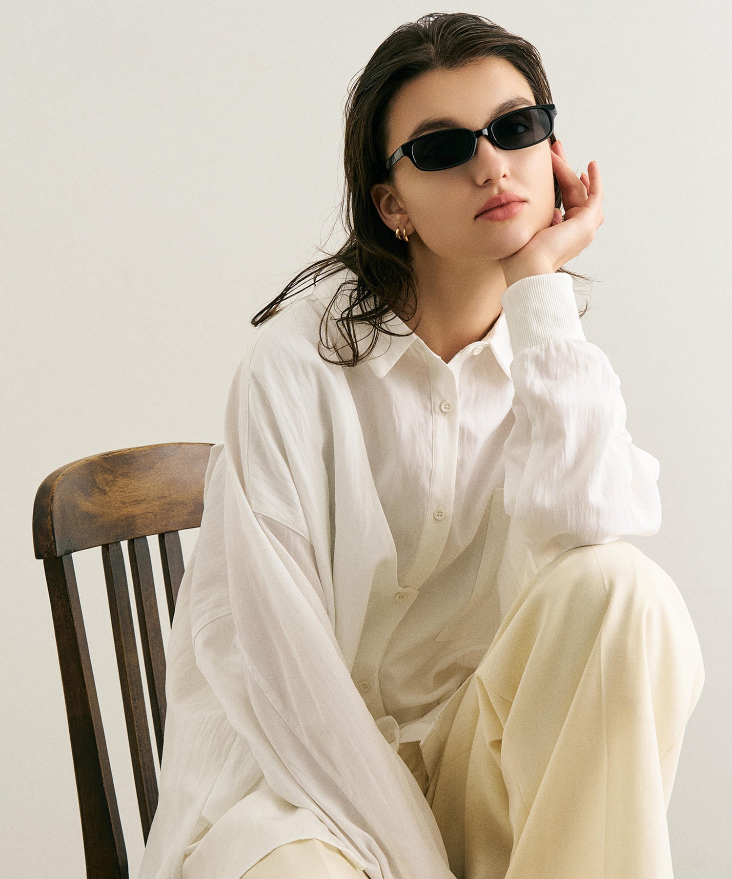 cent soixante-douze172( black)