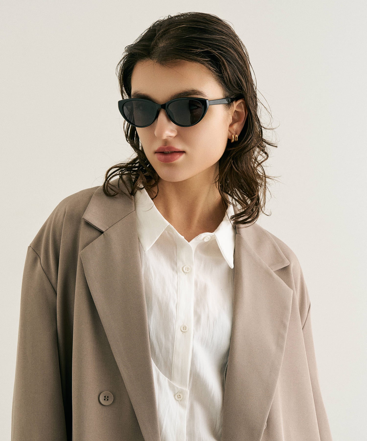 cent soixante-quatorze174( black)