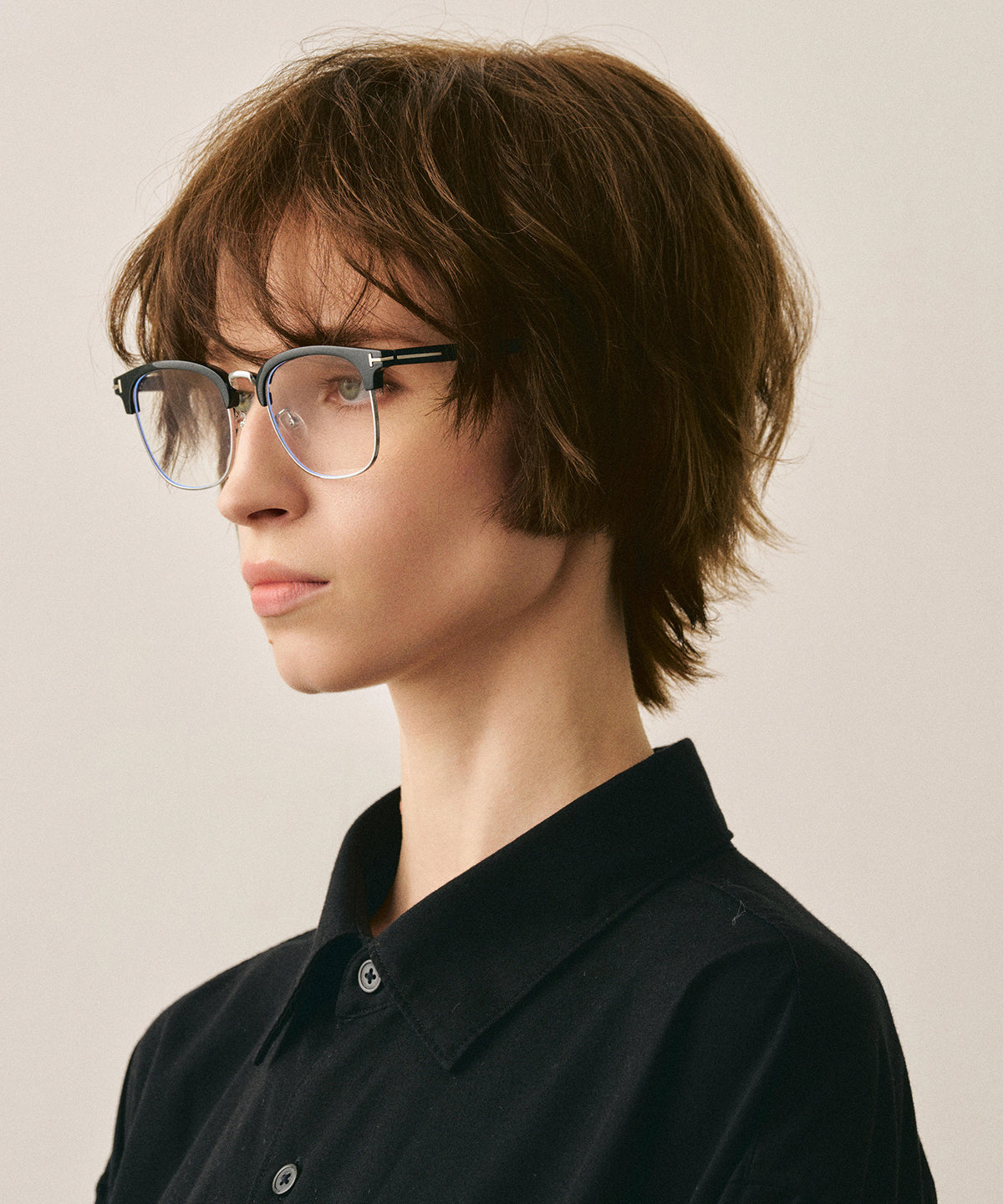 deux cent vingt-cinq225(black)