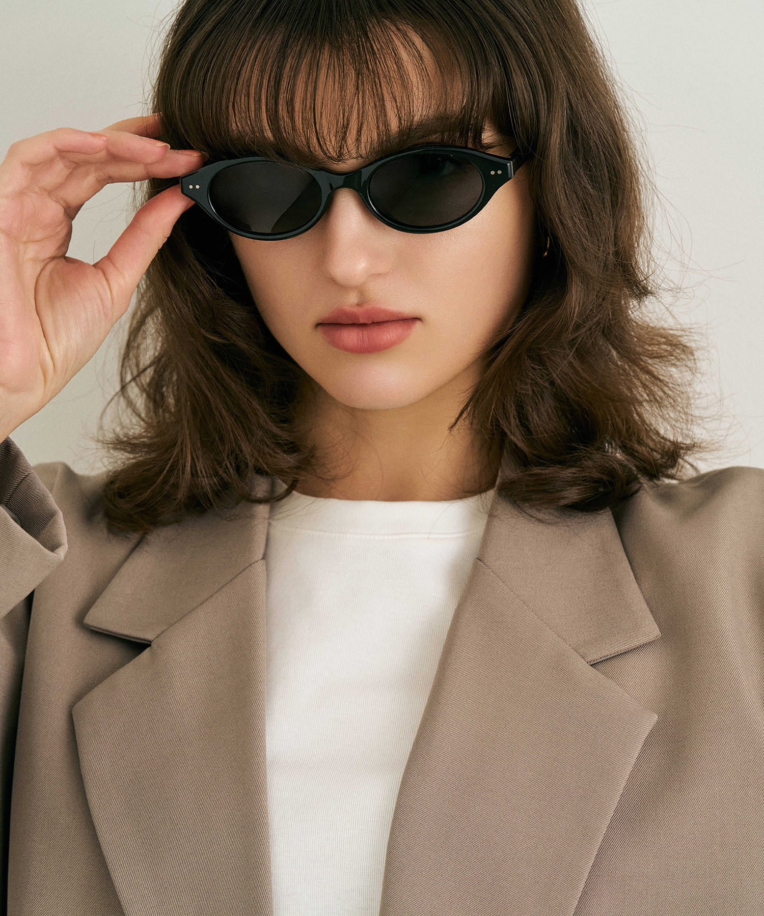 cent soixante-quatre164(black)