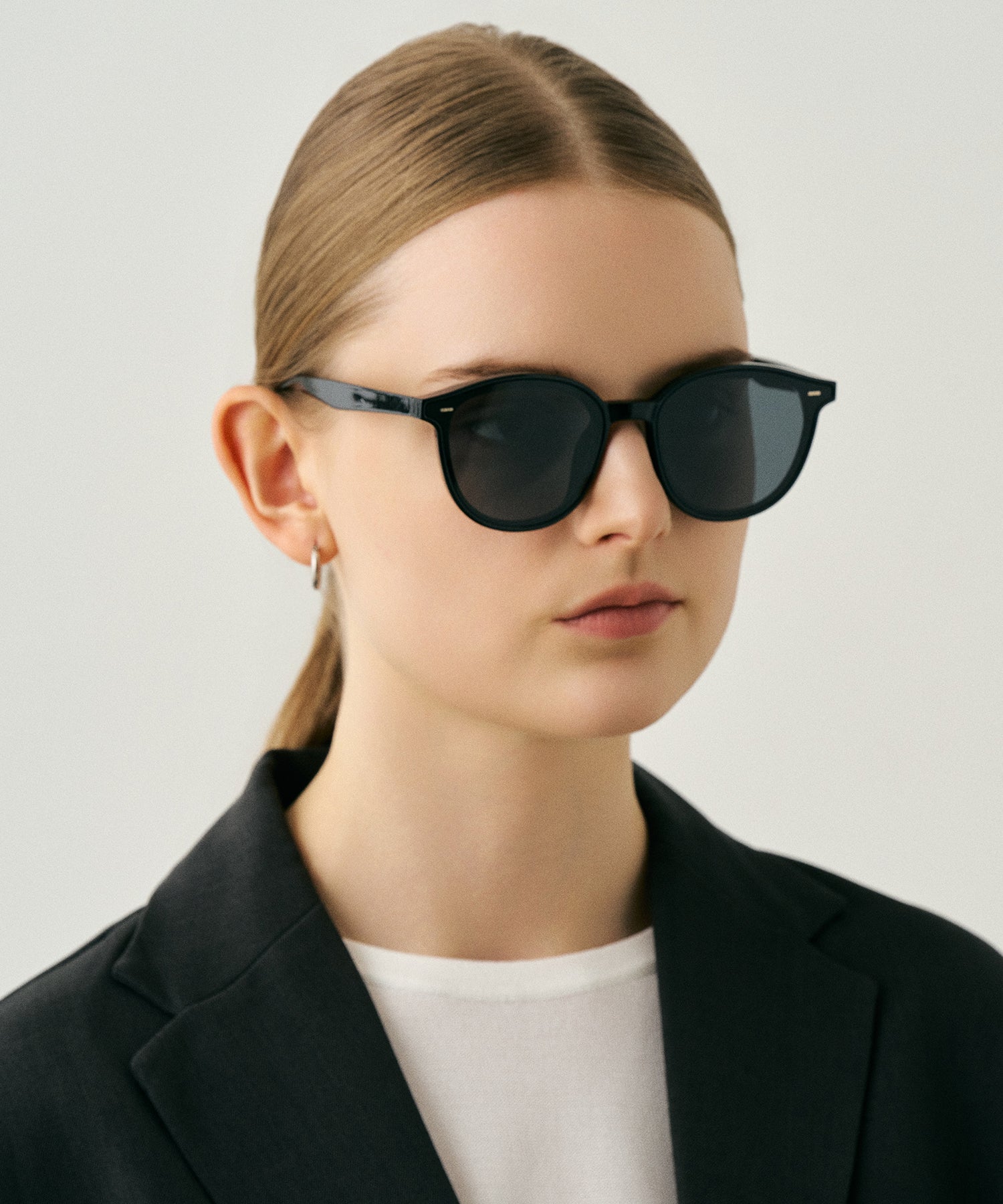 cent quatre-vingt-quatre184(black)