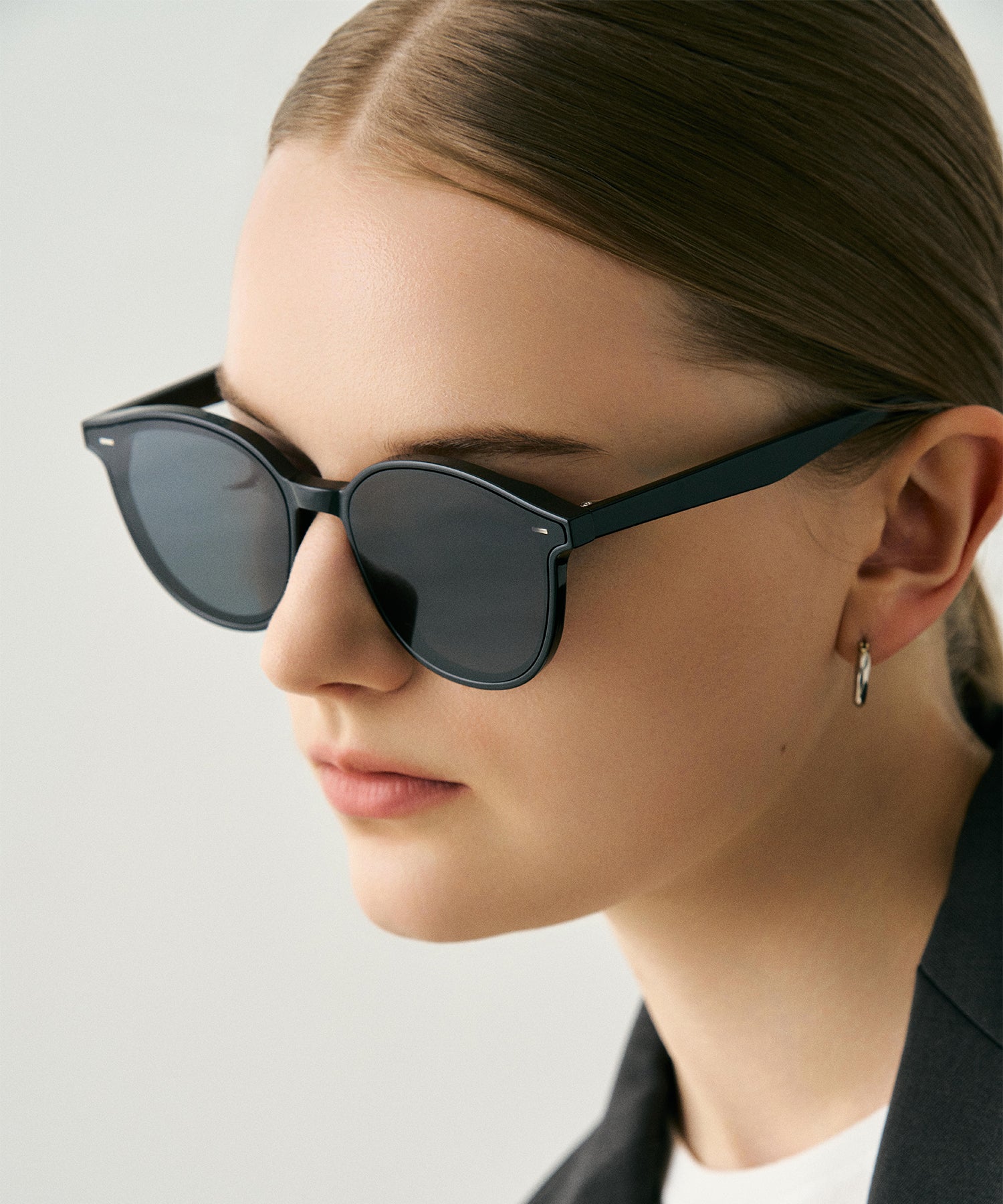 cent quatre-vingt-quatre184(black)
