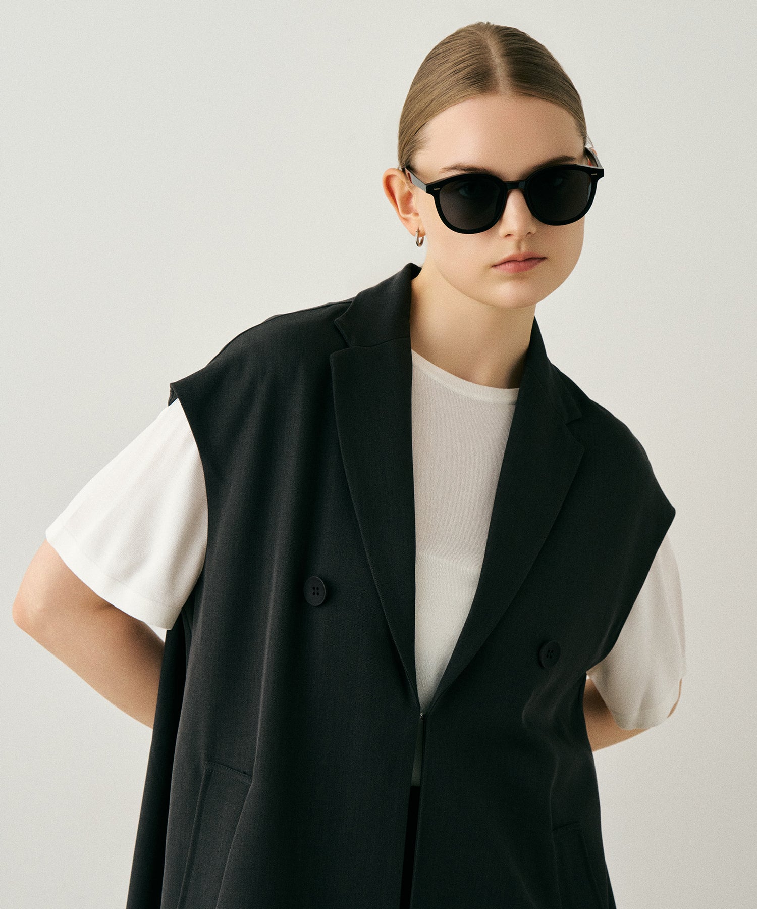 cent quatre-vingt-quatre184(black)