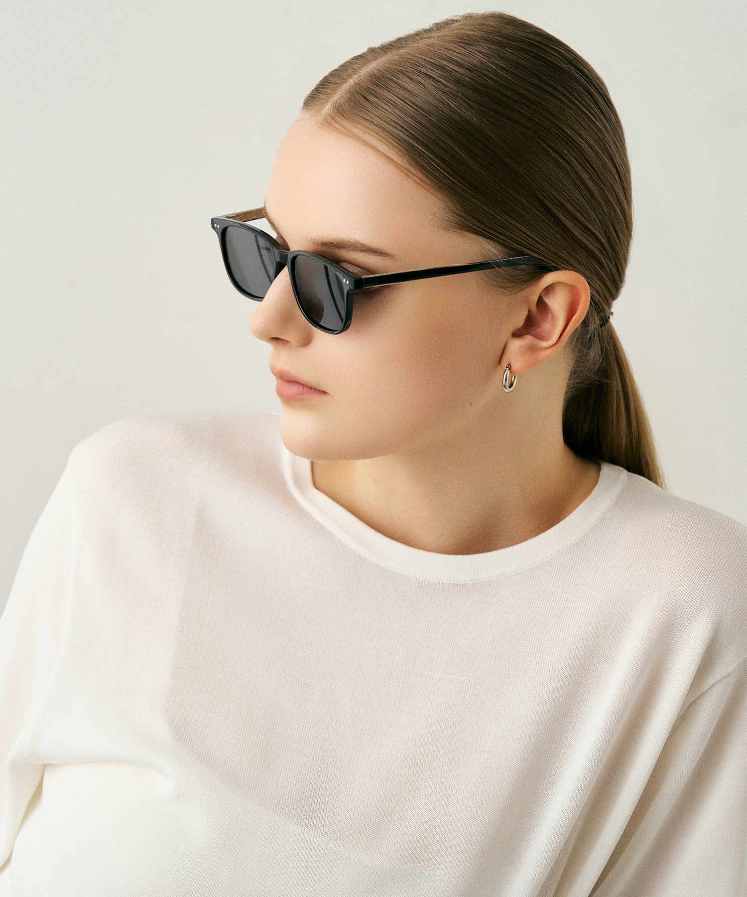 cent quatre-vingt-dix-huit198(black)