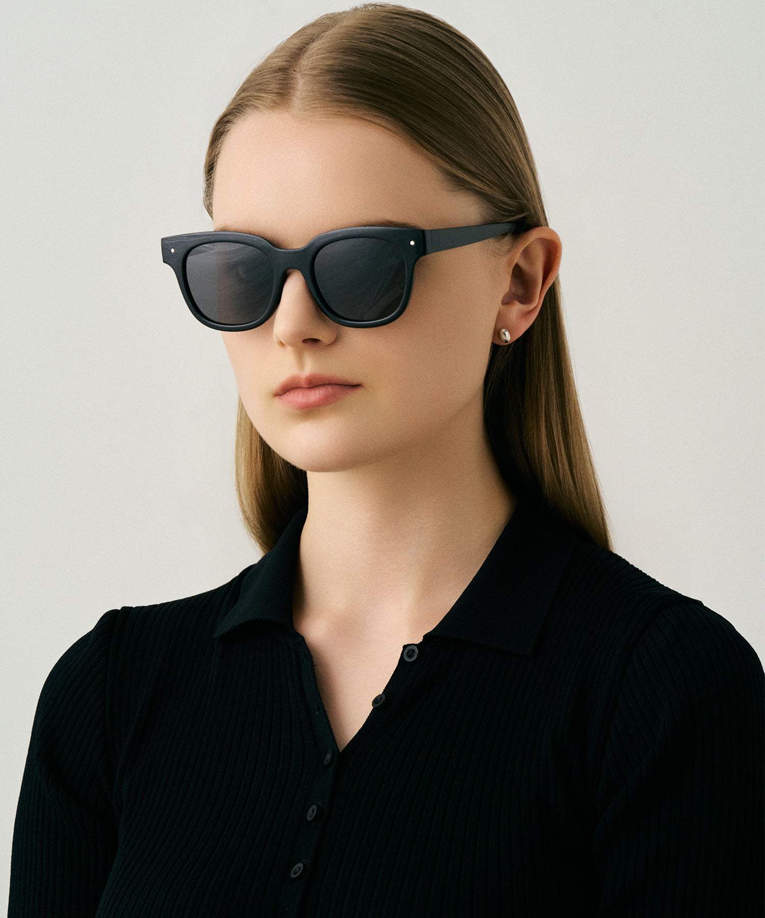 cent quatre-vingt-seize196(black)
