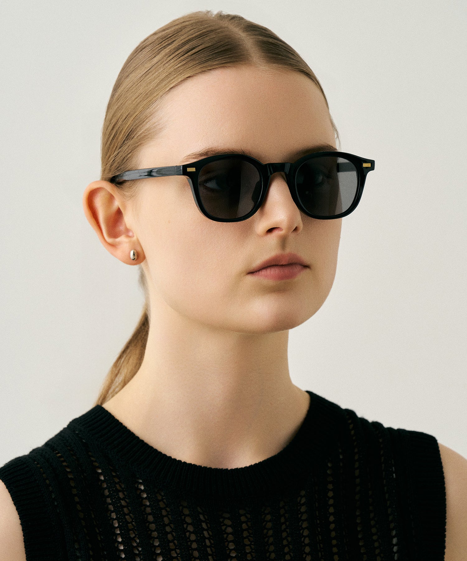 cent quatre-vingt-quatorze194(black)